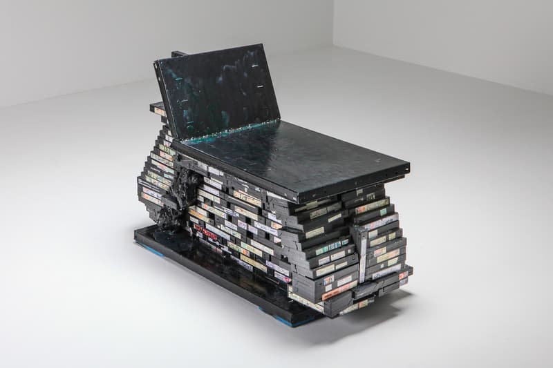 ベルギー人アーティストが『ゲーム・オブ・スローンズ』からインスパイアされた家具シリーズを発表 lionel jadot game of thrones everyday gallery furniture exhibition belgian designer