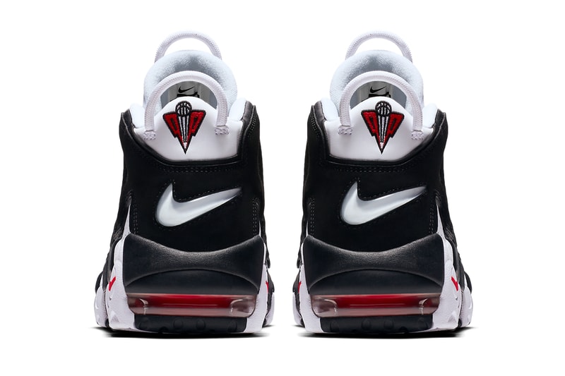 ナイキからエアモアアップテンポ Nike から Air More Uptempo “IN YOUR FACE” が再リリース nike sportswear air more uptempo white black university red scottie pippen chicago bulls 414962 105 official release date info photos price store list buying guide
