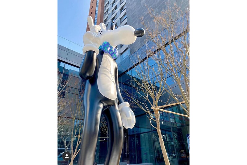ロサンゼルス拠点のアーティスト Steven Harrington の初となる常設インスタレーションが韓国に登場 Steven Harrington 'Mello' Permanent Sculpture Outdoor Loft One South Korea Aluminum