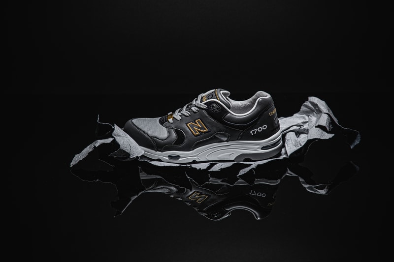 ニューバランス　New Balanceがアジア製の1700を10年ぶりに復刻  New Balance 1700 Returns in Original Japan-Exclusive Colorway