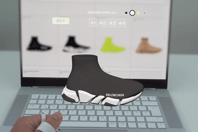 Balenciaga が Speed Trainer のアップデート版となる Speed 2.0 を発表