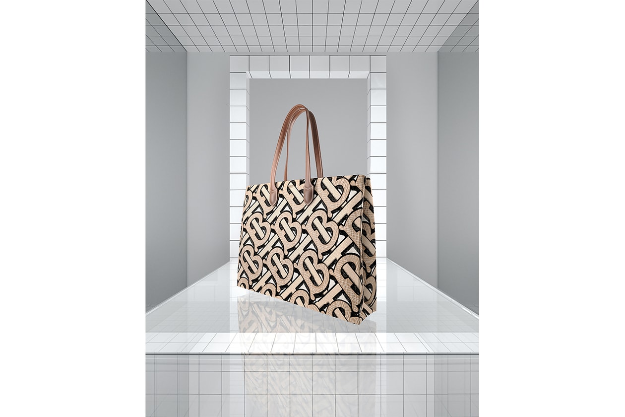 バーバリーが最新モノグラムコレクション “TB サマーモノグラム” ローンチ　Kendall Jenner　ケンダル・ジェンナー　Thomas Burberry トーマス・バーバリー　リカルド・ティッシ