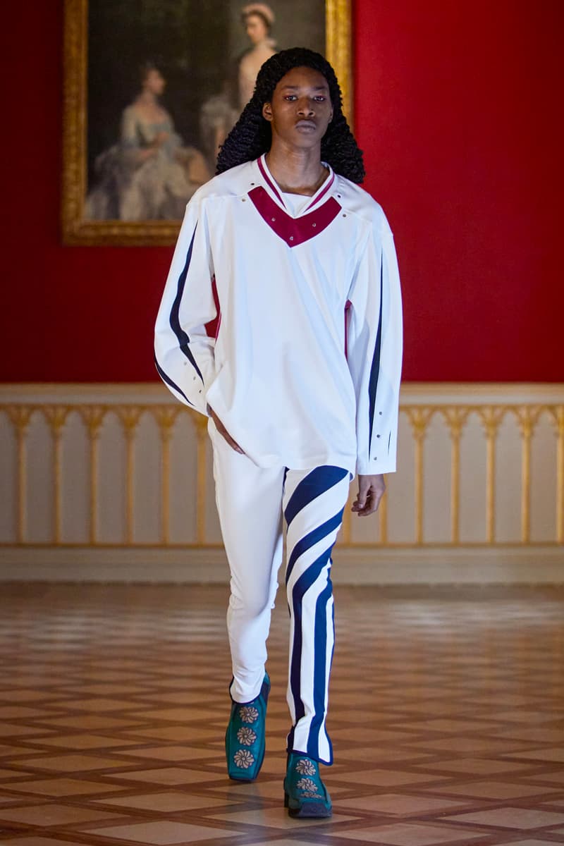 キコ・コスタディノフ2021年春夏コレクション 15th- and 16th-Century Dress Inspires Kiko Kostadinov's SS21 Collection