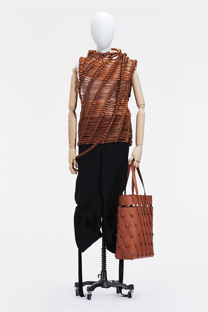 ロエベ2021年春夏コレクション LOEWE's SS21 Collection Is Almost Entirely Inspired by Circles