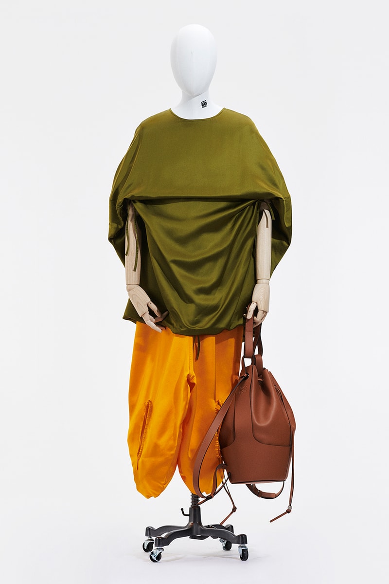 ロエベ2021年春夏コレクション LOEWE's SS21 Collection Is Almost Entirely Inspired by Circles