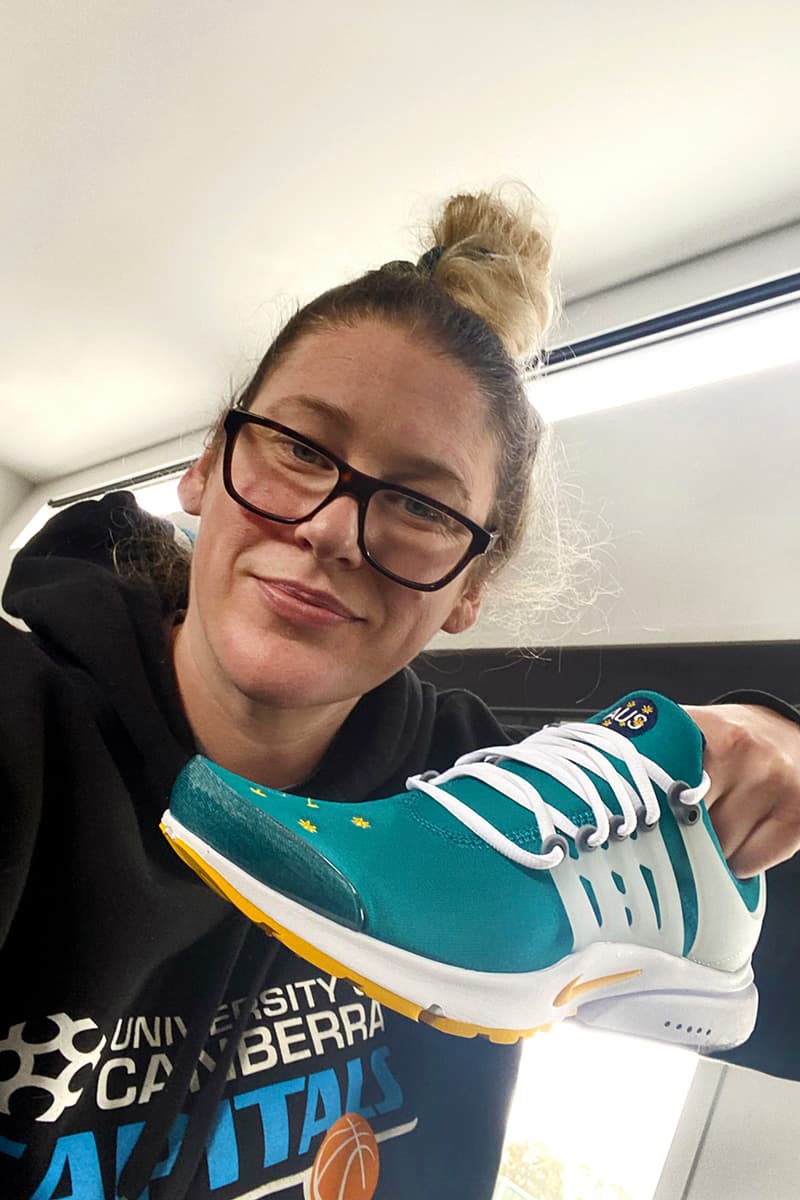 Air Presto “AUS” が2000年以来となるカムバックを果たす nike air presto aus australia fresh water midnight navy varsity maize 20th anniversary supply store official release date info photos price store list buying guide