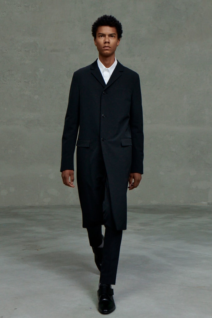 プラダ2021年春夏コレクション Prada Recruits Five Creatives to Showcase SS21 Collection