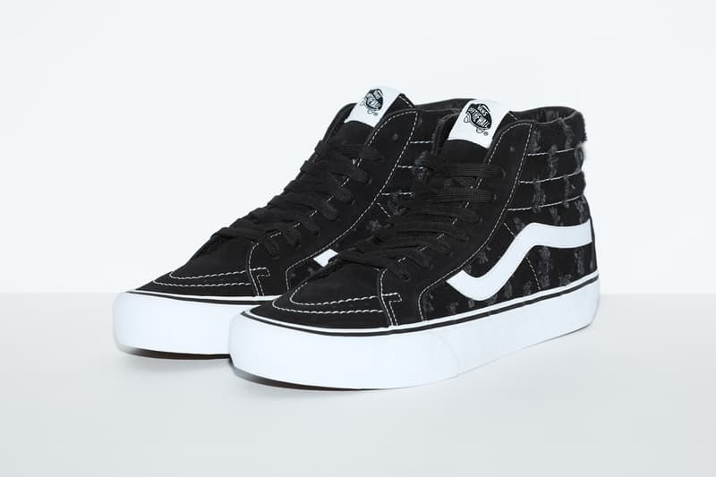 シュプリーム x ヴァンズ Supreme x Vans からダメージ加工されたデニム地のフットウェアが登場