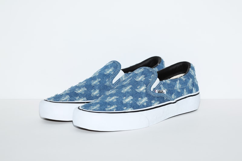 シュプリーム x ヴァンズ Supreme x Vans からダメージ加工されたデニム地のフットウェアが登場