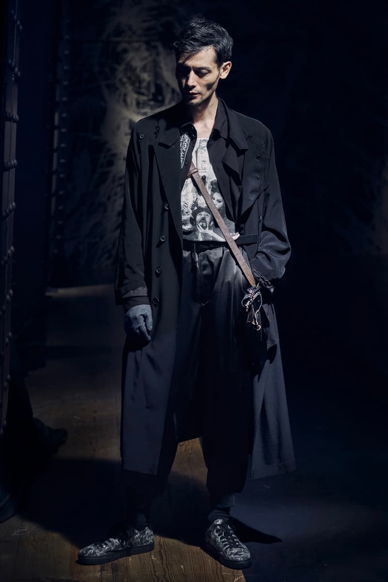 ヨウジヤマモト 2021年春夏コレクション Yohji Yamamoto Spring Summer 2021 Collection Paris Fashion Week runways japanese designer pfw black monochromatic digital