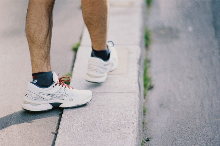 ASICS x REIGNING CHAMP のコラボコレクション第3弾はパリに着想