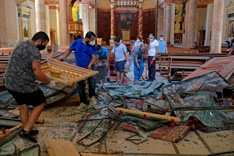 レバノンの爆発事故で多くのアートギャラリーが壊滅的な被害に Deadly Explosions in Beirut Leave Art Spaces in Ruins