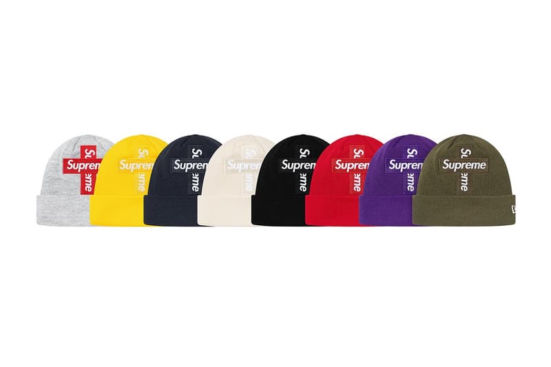 シュプリーム Supreme 2020年秋冬コレクション ビーニー 〈KANGOL(カンゴール)〉〈New Era®(ニューエラ)〉、アニメ『スマーフ(The Smurfs)』、Lee Scratch Perry(リー・スクラッチ・ペリー)といったコラボものや、フーディでも登場したクロス状のボックスロゴをはじめ、グラフィック強めのアイテムからシンプルなデザインまで、今冬の防寒が楽しみになるであろうアイテムが幅広く揃う。