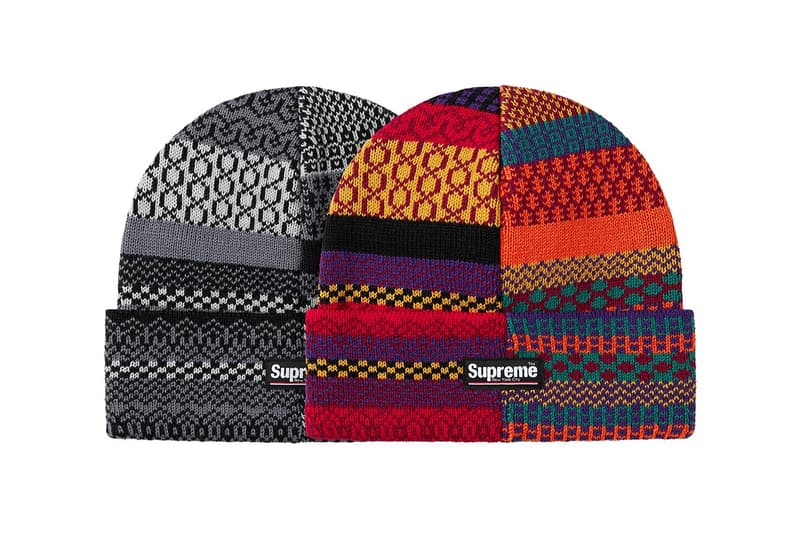 シュプリーム Supreme 2020年秋冬コレクション ビーニー 〈KANGOL(カンゴール)〉〈New Era®(ニューエラ)〉、アニメ『スマーフ(The Smurfs)』、Lee Scratch Perry(リー・スクラッチ・ペリー)といったコラボものや、フーディでも登場したクロス状のボックスロゴをはじめ、グラフィック強めのアイテムからシンプルなデザインまで、今冬の防寒が楽しみになるであろうアイテムが幅広く揃う。