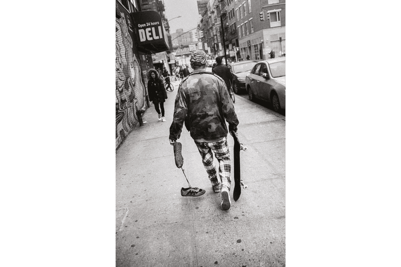 Rizzoli がマーク・ゴンザレスにオマージュを捧げたモノグラフ写真集を発売する mark gonzales photography book rizzoli sem rubio 