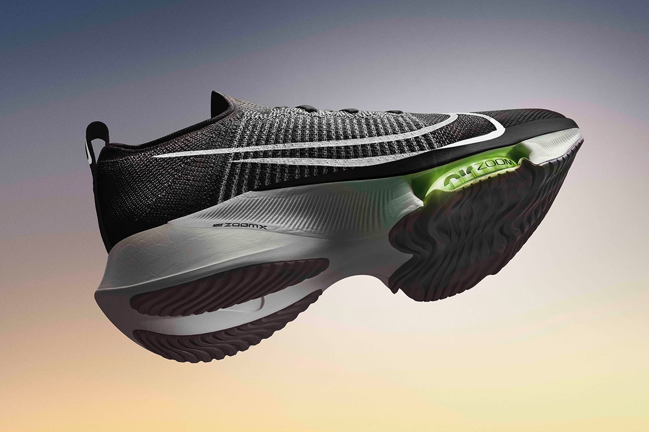 Nike から Alphafly の系譜を継ぐトレーニングシューズ Air Zoom Tempo Next% が登場 エア ズーム テンポ ネクスト％  Air Zoom Alphafly Next%（エア ズーム アルファフライ ネクスト％）