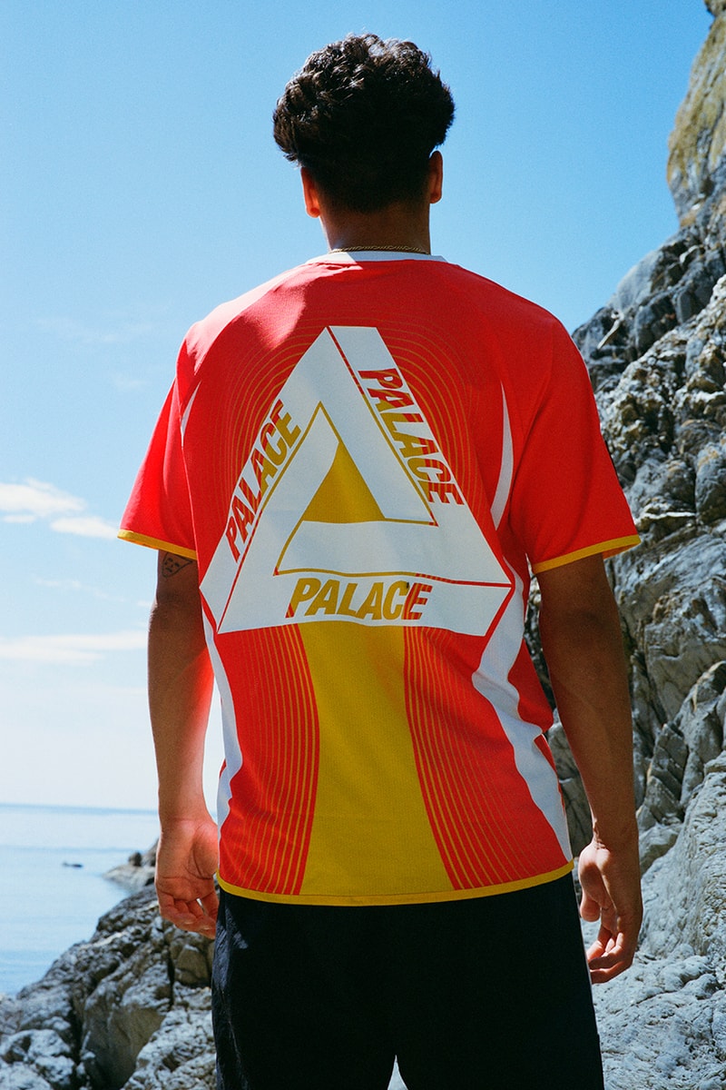 パレス スケートボード x アディダスのリゾートバイブス溢れる最新コレクションをチェック palace skateboards adidas  collaboration SUNPAL collection