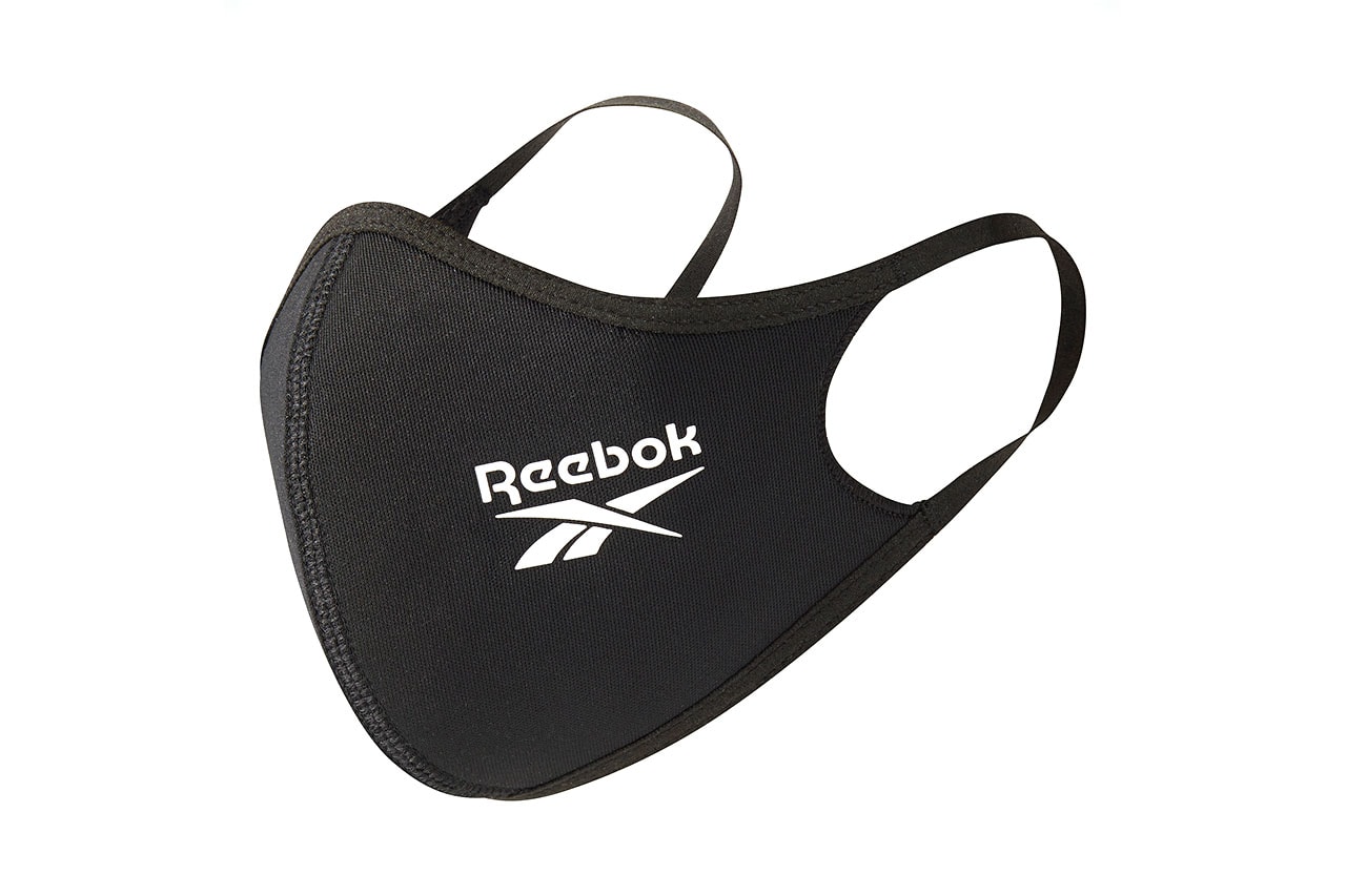 Reebok からソフトな肌触りと通気性の高い素材を使用したフェイスカバーが発売 マスク
