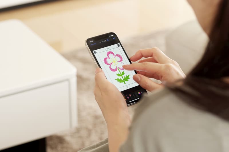 東京ウルトラテクノロジスト集団 teamLab が自宅で楽しめるインタラクティブなプロジェクトを始動 teamlab flowers bombing home project digital art artworks 