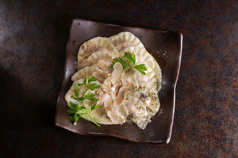 高級食材トリュフを使ったハイエンドな餃子が誕生 トリュフ薫るフレンチ餃子