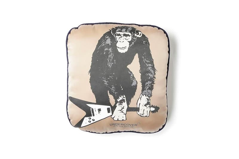 アンダーカバーから7型のオリジナルクッションがリリース UNDERCOVER release seven original Pillows