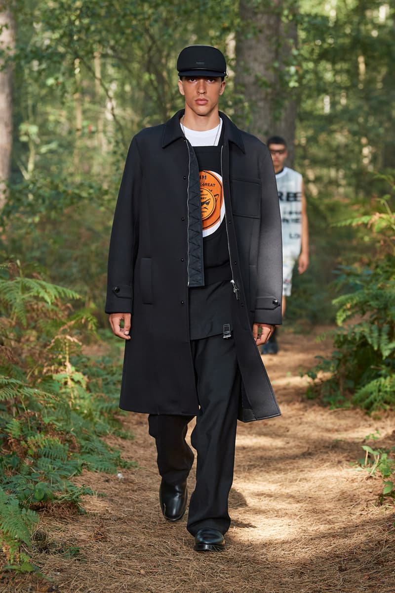 バーバリー 2021年春夏コレクション Burberry Spring/Summer 2021 Runway Collection ss21 in bloom riccardo tisci mens womens twitch anne imhof Erykah Badu, Rosalía, Steve Lacy Bella Hadid 