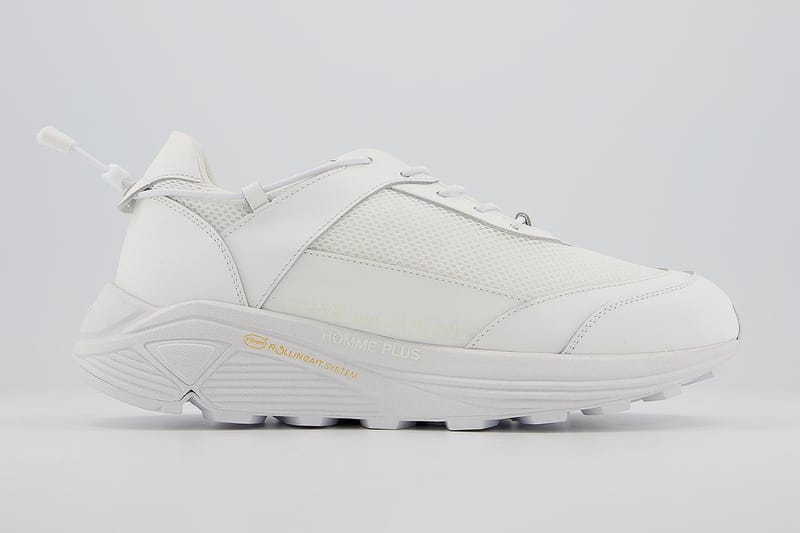 COMME des GARÇONS Homme Plus からブランドとしては珍しいオリジナルスニーカーが発売