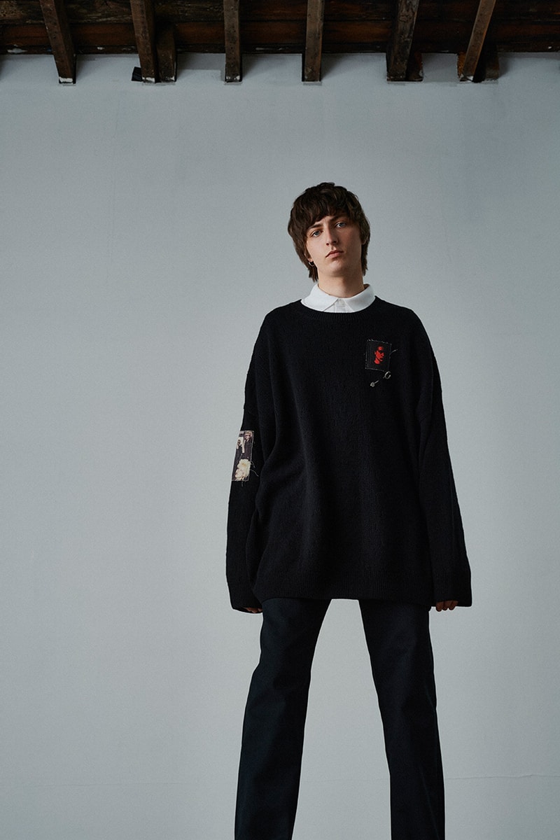Raf Simons × Fred Perry がロンドンの老舗ライブハウス 『100 Club』へオマージュを捧げた最新コレクションを発表 fred perry Raf Simons fall winter 2020 100 club collection oversized garments where to cop when does it drop