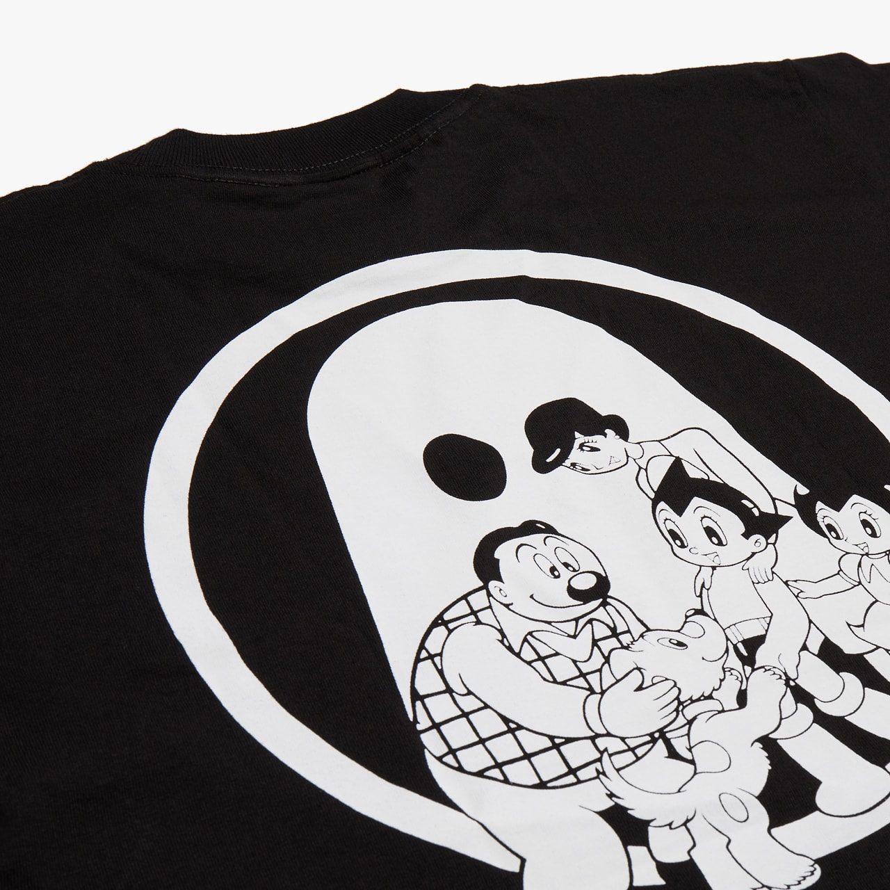 音楽レーベル Ghostly International が『鉄腕アトム』とのコラボマーチャンダイズを発表 'Astro Boy' x Ghostly International Collaboration osamu tezuka collection eric hu nike sportswear ssense tee shirt tote bag release date buy
