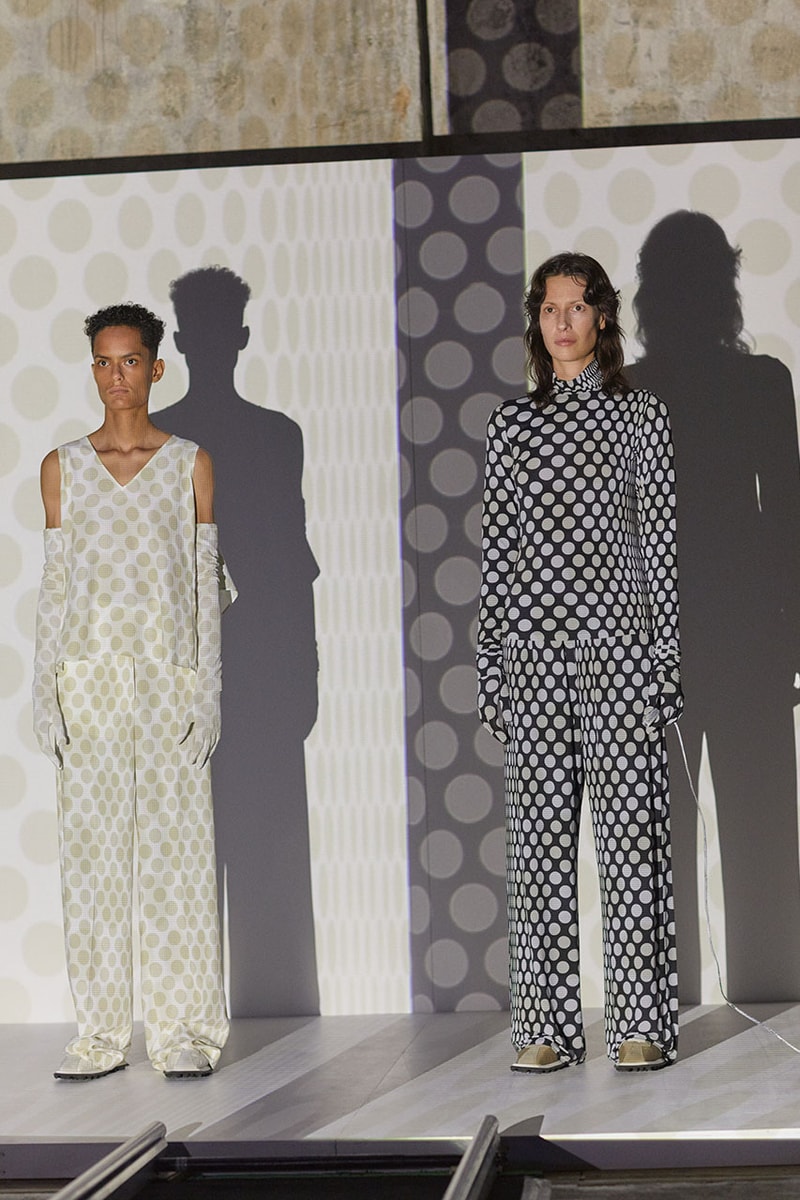 エムエム6 メゾン マルジェラ MM6 Maison Margiela 2021年春夏コレクション