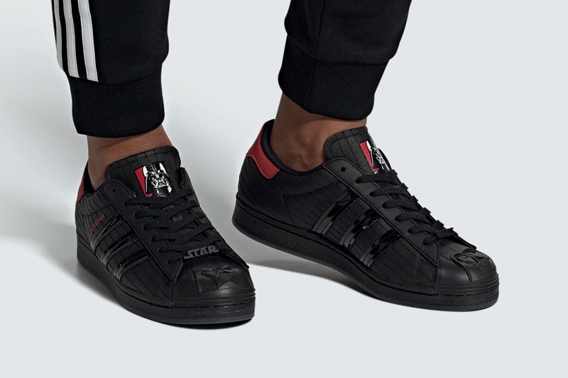 アディダスからダースベーダー仕様のスーパースターが誕生 'Star Wars' x adidas Superstar "Darth Vader"
