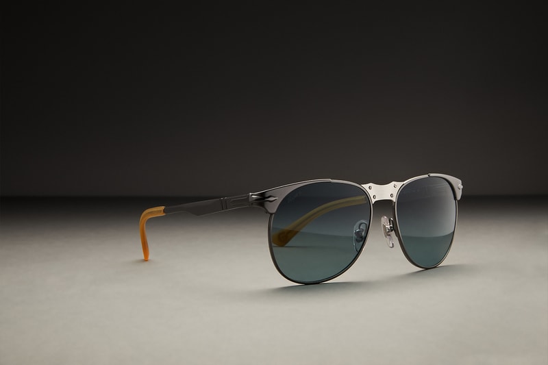 ストーンアイランドが同郷の老舗アイウェアブランドペルソールとのサングラスをリリース stone island Persol collab sunglasses release 