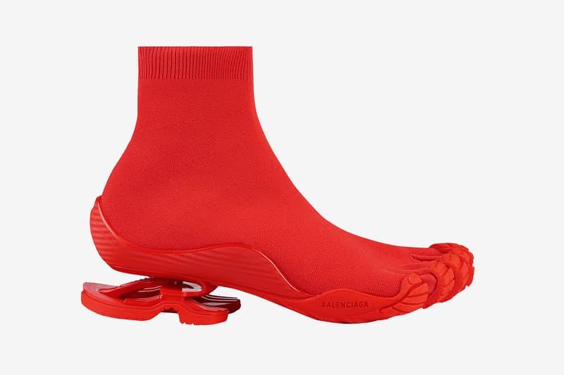 バレンシアガとヴィブラムのコラボフットウェアがいよいよ販売開始 Balenciaga と Vibram のコラボフットウェアがいよいよ販売開始