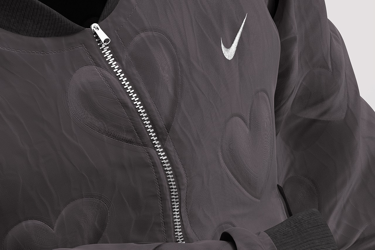ドレイク ナイキ Drake 新盤発売に伴い Nike とのコラボアパレルが登場