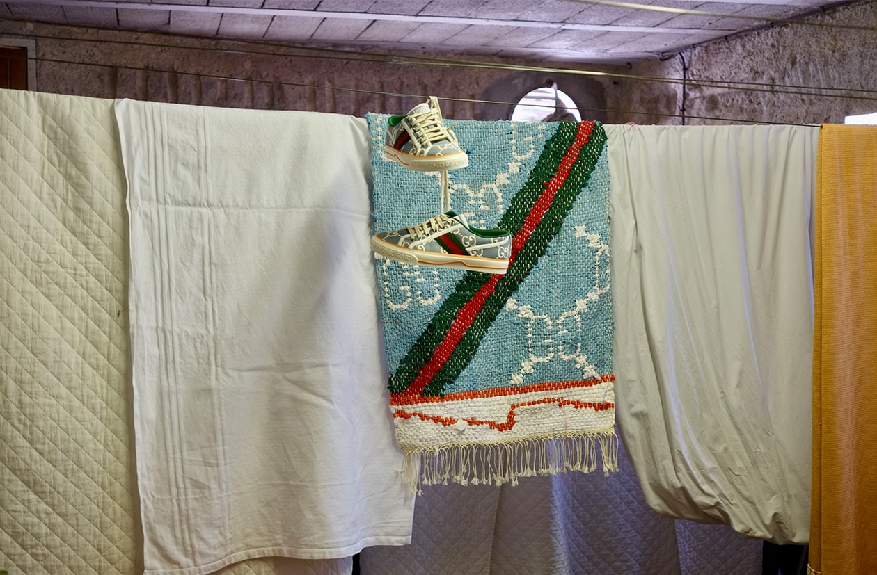 Gucci 公式アプリにデジタルフットウェアを提供する新機能 “Gucci Sneaker Garage” が登場