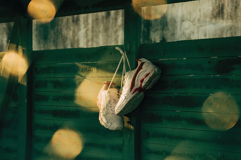 ミズノが“KAZOKU”プロジェクトに上海のセレクトショップDOEを初招聘 mizuno kazoku doe WAVE RIDER 10 release