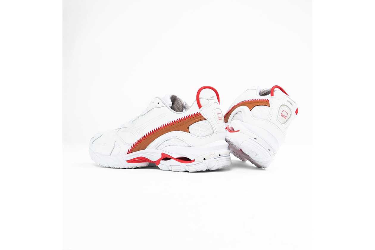 ミズノが“KAZOKU”プロジェクトに上海のセレクトショップDOEを初招聘 mizuno kazoku doe WAVE RIDER 10 release 