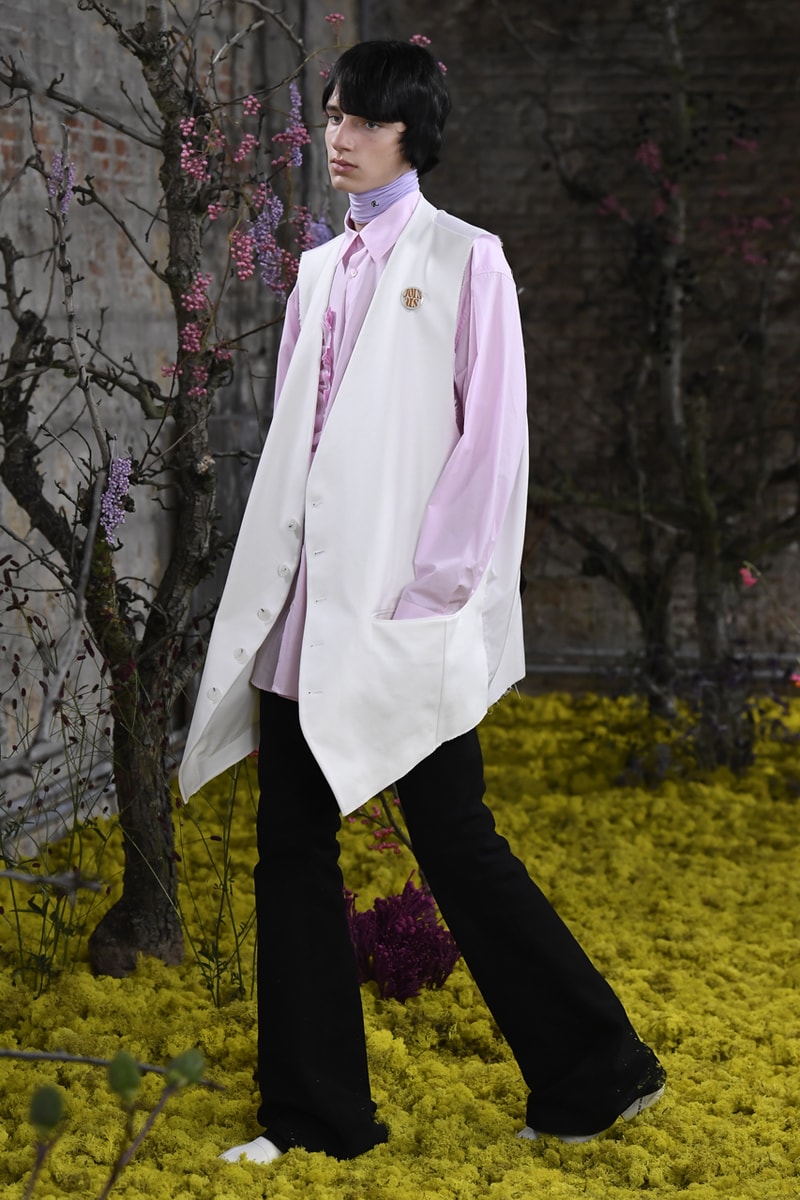 ラフ シモンズ2021年春夏コレクション Raf Simons spring summer 2021 collection Runway