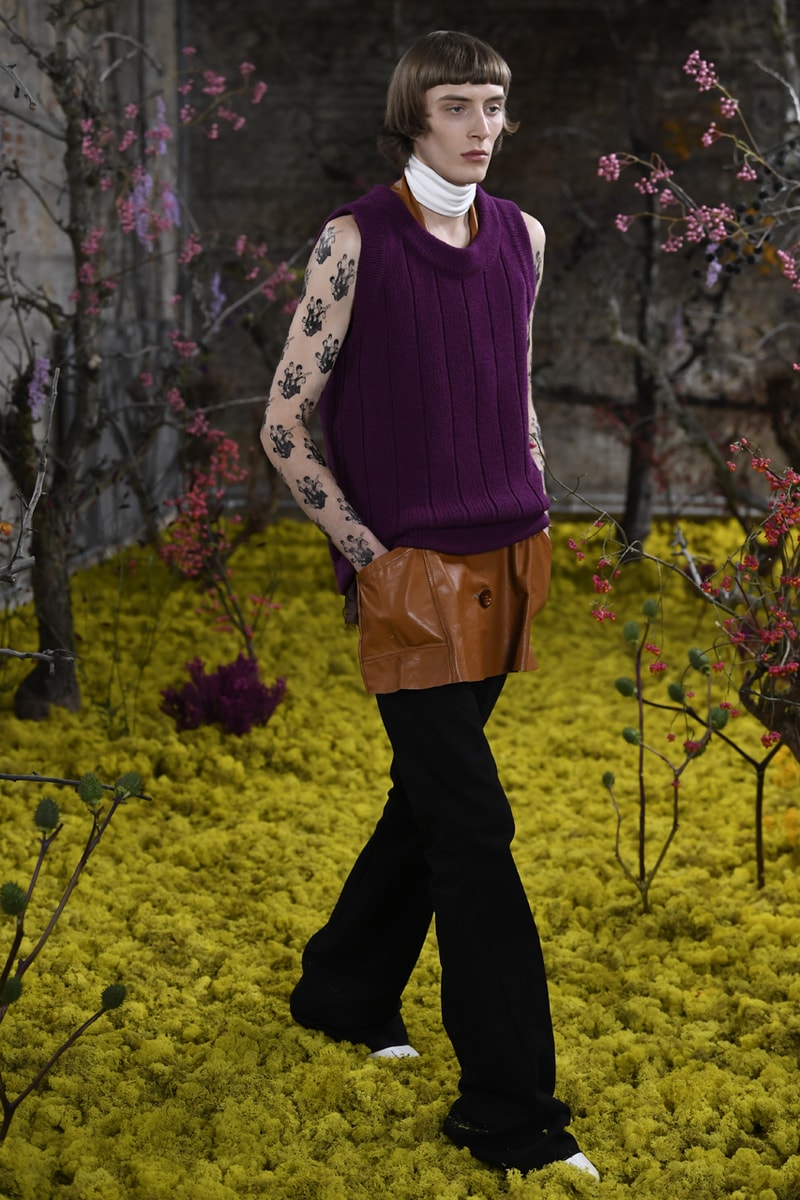 ラフ シモンズ2021年春夏コレクション Raf Simons spring summer 2021 collection Runway