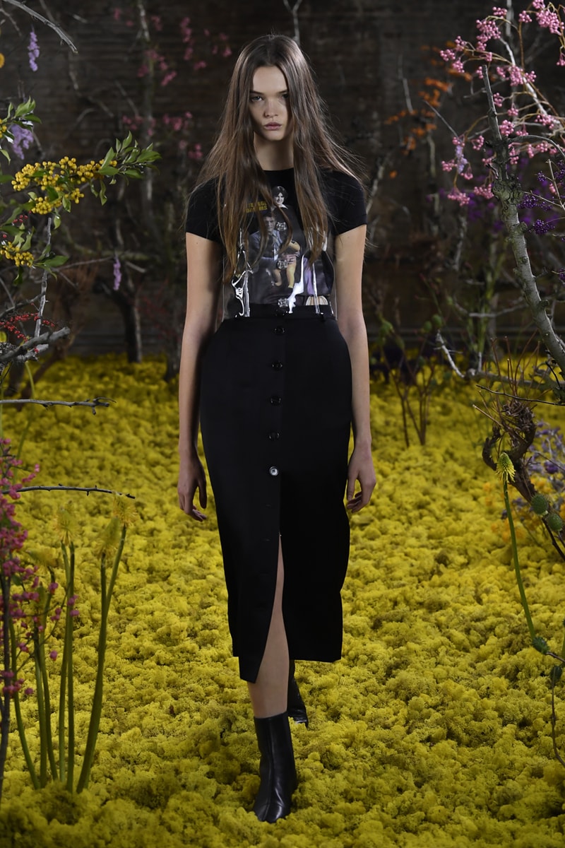 ラフ シモンズ2021年春夏コレクション Raf Simons spring summer 2021 collection Runway