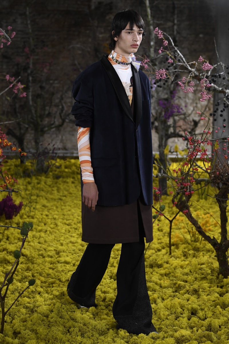 ラフ シモンズ2021年春夏コレクション Raf Simons spring summer 2021 collection Runway