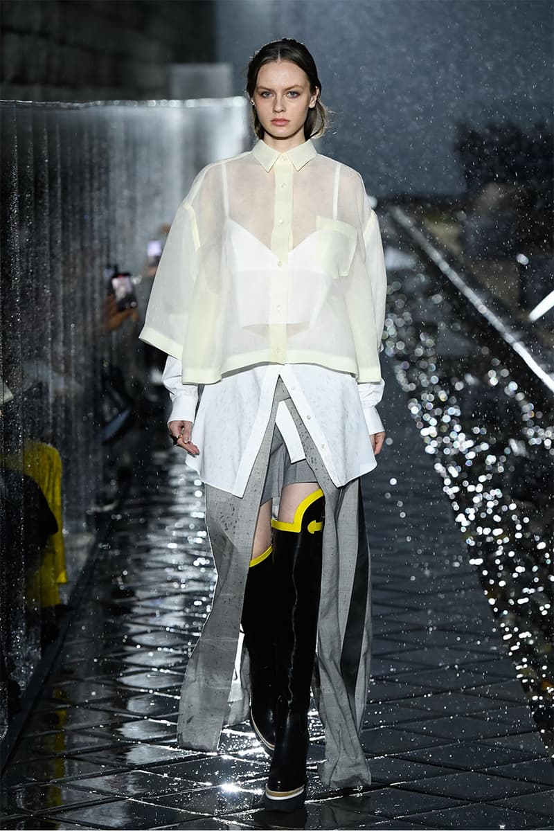 サカイ sacai 2021年春夏コレクション 阿部千登勢の手がける〈<a href="https://hypebeast.com/jp/tags/sacai">sacai</a>(サカイ)〉が、『小田原文化財団 江之浦測候所』にて2021年春夏コレクションを発表。
