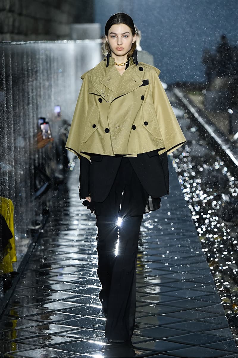 サカイ sacai 2021年春夏コレクション 阿部千登勢の手がける〈<a href="https://hypebeast.com/jp/tags/sacai">sacai</a>(サカイ)〉が、『小田原文化財団 江之浦測候所』にて2021年春夏コレクションを発表。