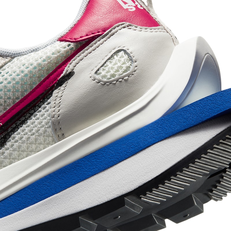 サカイ x ナイキ sacai x Nike VaporWaffle の発売情報が解禁