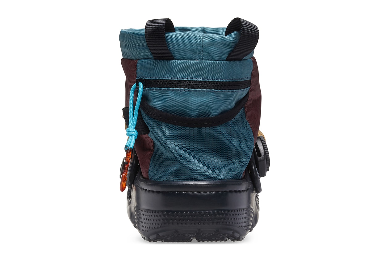 フットロッカーxクロックスよりNYの気鋭デザイナー ニコール・マクラフリンを招聘したクロッグがリリース crocs Nicole McLaughlin collab footwear Campsite Classic Clog-release info