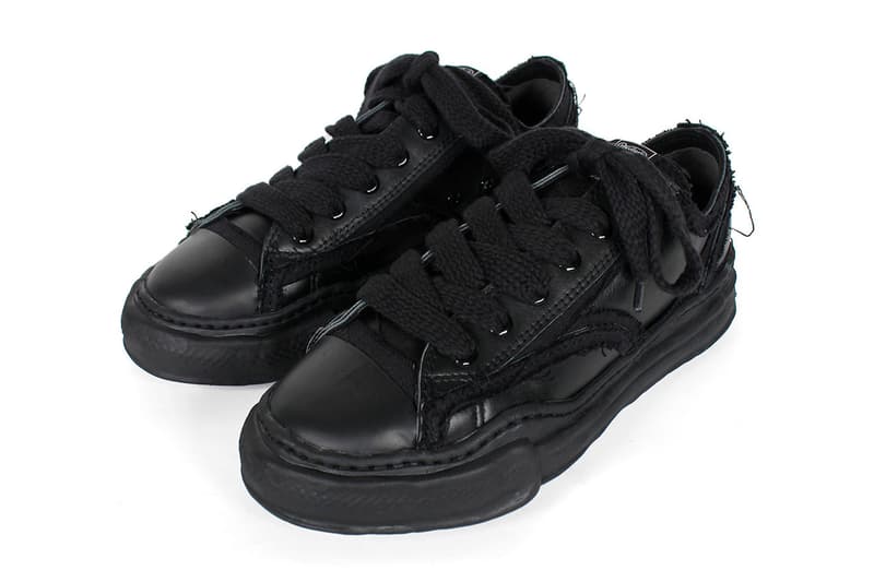 デビロック x ミハラヤスヒロから漆黒のコラボスニーカーが発売 DEVILOCK x Maison MIHARA YASUHIRO から漆黒のコラボスニーカーが発売