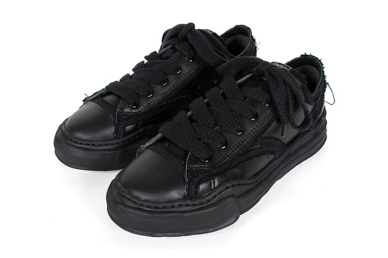 デビロック x ミハラヤスヒロから漆黒のコラボスニーカーが発売 DEVILOCK x Maison MIHARA YASUHIRO から漆黒のコラボスニーカーが発売