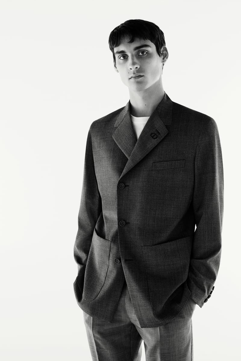 ディオール DIOR メンズから “モダン テイラリング” “Modern Tailoring” と題したカプセルコレクションが登場 Dior Men's "Modern Tailoring" Kim Jones Capsule Collection Suits Blazer Double-Breasted Harrington Workwear Jacket B27 New Sneaker Loafer CD Lookbook