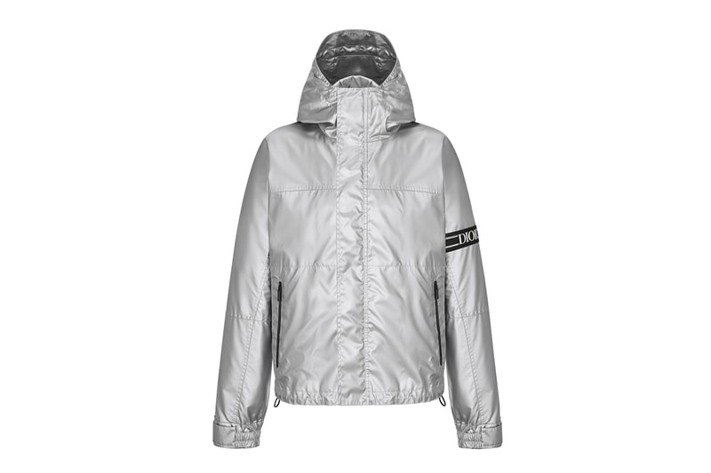 ディオールが初のスキーおよびスノーボードのカプセルコレクションを発表 Dior mens ski snow board capsule collection 2021 release poc DESCENTE