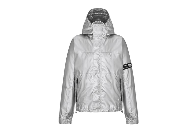 ディオールが初のスキーおよびスノーボードのカプセルコレクションを発表 Dior mens ski snow board capsule collection 2021 release poc DESCENTE